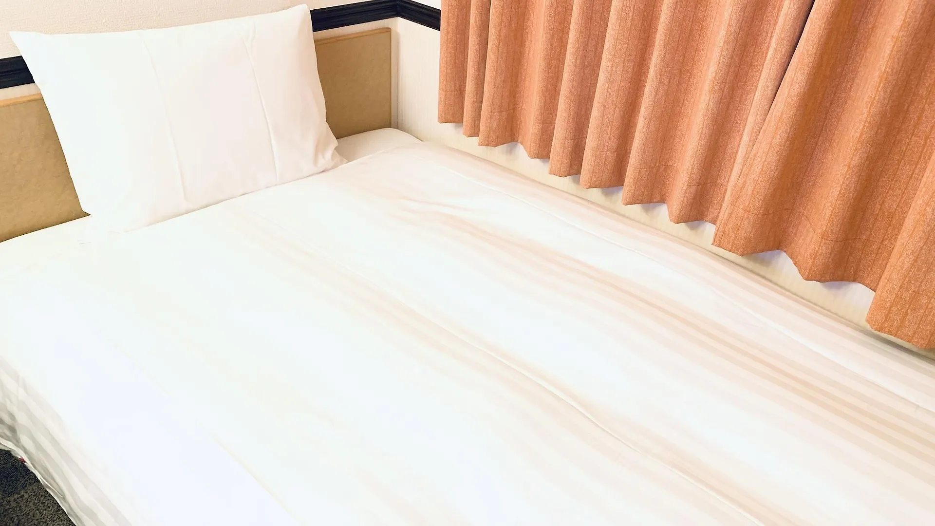 Toyoko Inn Hakata-Eki Minami Fukuoka  3*, Fukuoka (Fukuoka) Japan