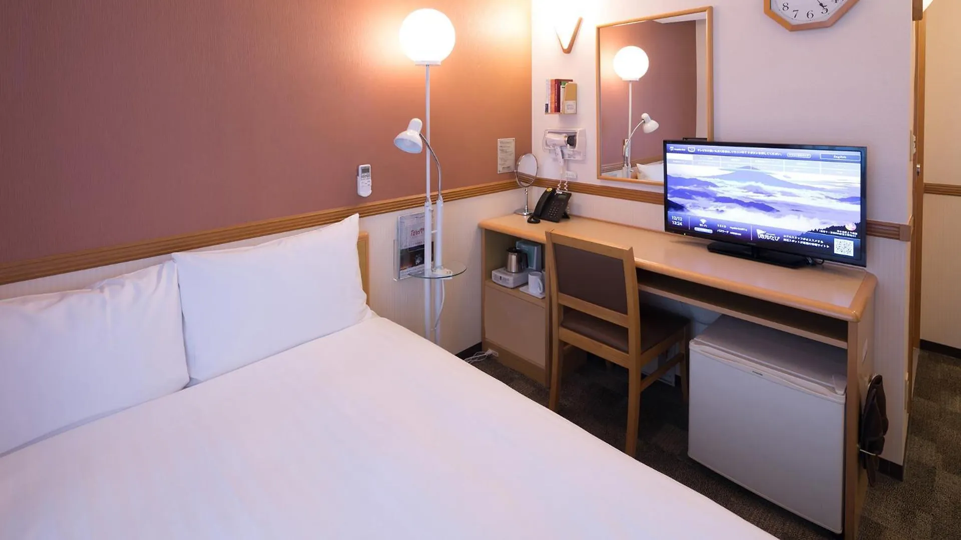 Toyoko Inn Hakata-Eki Minami Fukuoka  3*, Fukuoka (Fukuoka) Japan